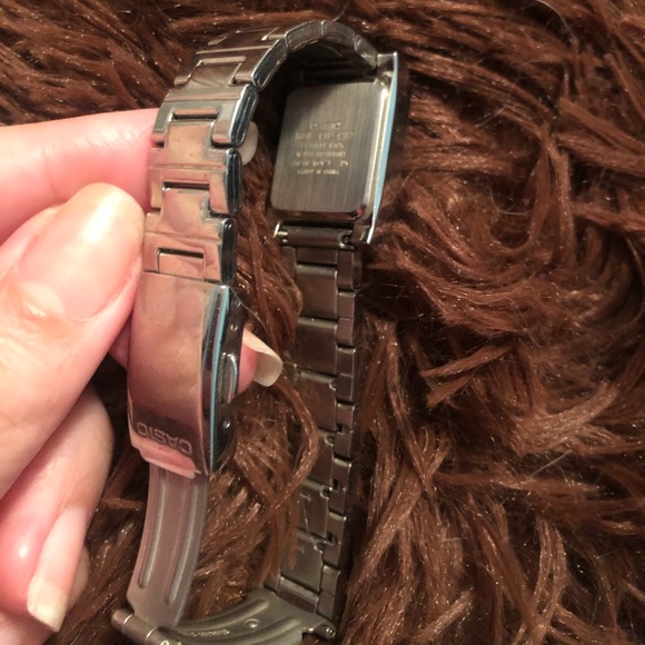 Pink Casio Watch - Picture 7 of 9